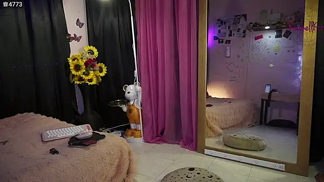 Snapshot of Rachellkors chatting on 24, 2, 2026 Rachellkors online show from 24, 2, 2026