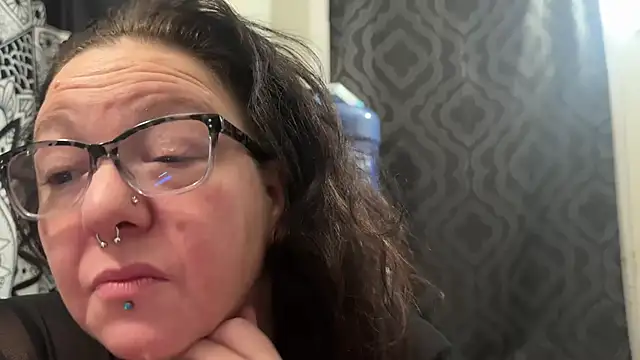 Miss Phat Booty online show from 25, 1, 2025