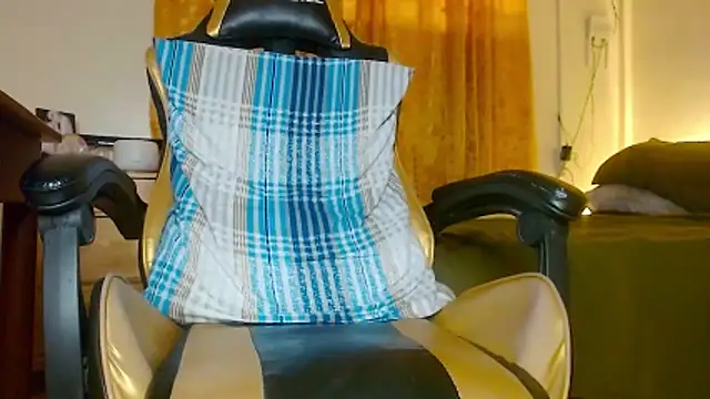 Yukikawaii online show from 13, 11, 2025