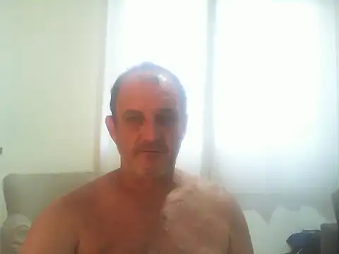 Snapshot of ConradinhoBR50 chatting on 19, 11, 2025 ConradinhoBR50 online show from 19, 11, 2025