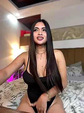 Snapshot of Bombshell_Ashy chatting on 7, 1, 2026 Bombshell Ashy online show from 7, 1, 2026