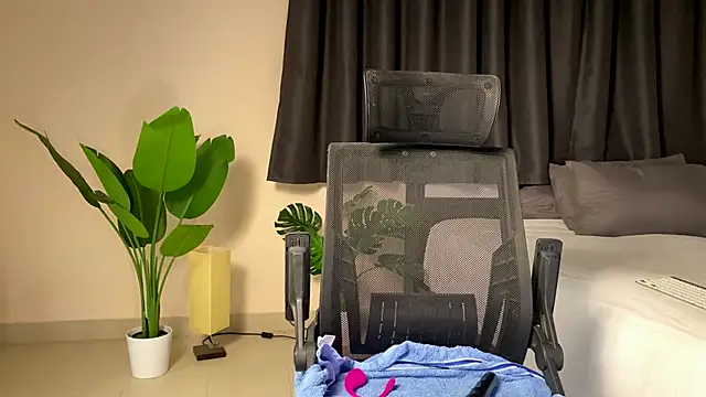 KatnessHot online show from 11, 9, 2025