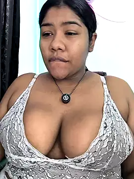 paola091 online show from 6, 1, 2026