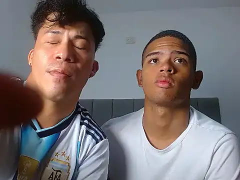 boyhot23x online show from 16, 7, 2026