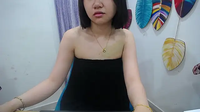 Snapshot of Aminababiew chatting on 9, 4, 2026 Aminababiew online show from 9, 4, 2026