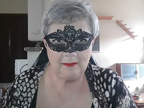 Snapshot of simona60 chatting on 8, 5, 2026 simona60 online show from 8, 5, 2026