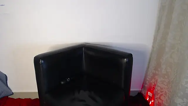 AmeliPonce online show from 28, 9, 2025