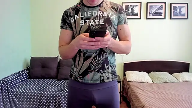 Marrymepls online show from 13, 4, 2026