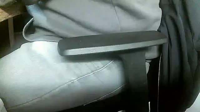 Snapshot of Cygnus58topchef chatting on 22, 12, 2025 Cygnus58topchef online show from 22, 12, 2025