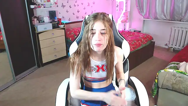 Kira honeyy online show from 29, 1, 2025