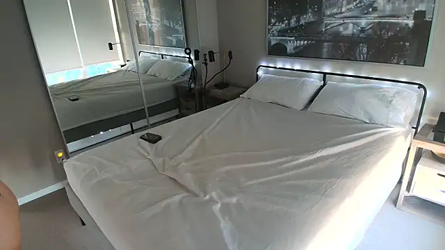 MikyFoxx online show from 8, 3, 2025