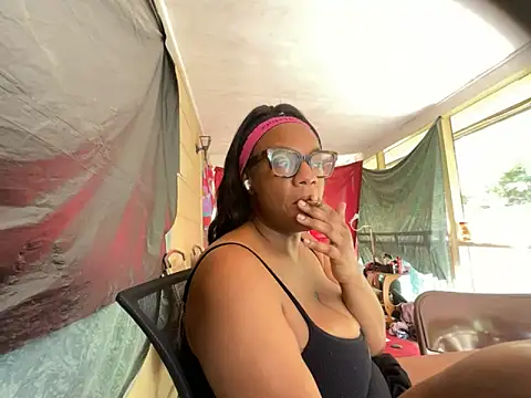 Snapshot of AlexaTheSlut chatting on 11, 4, 2026 AlexaTheSlut online show from 11, 4, 2026