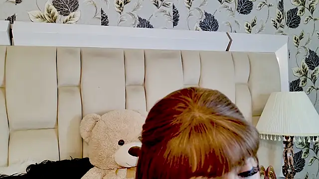 Snapshot of zarahdivousi chatting on 27, 5, 2026 zarahdivousi online show from 27, 5, 2026