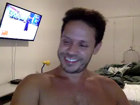 Snapshot of FelipeRiver chatting on 6, 2, 2025 FelipeRiver online show from 6, 2, 2025