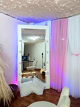 Snapshot of zullyxhot chatting on 15, 10, 2025 zullyxhot online show from 15, 10, 2025