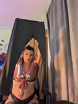 Snapshot of Hotangel75 chatting on 12, 6, 2026 Hotangel75 online show from 12, 6, 2026