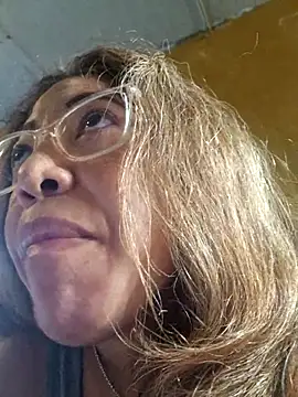 Snapshot of mila38 chatting on 11, 10, 2025 mila38 online show from 11, 10, 2025