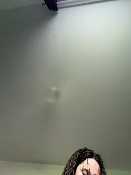 Clara-xoxo online show from 11, 1, 2026