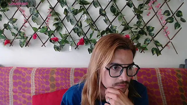 Snapshot of Jack_Emily1 chatting on 21, 4, 2026 Jack Emily1 online show from 21, 4, 2026