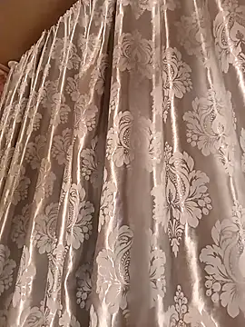 Cerd Ayaz online show from 24, 10, 2025