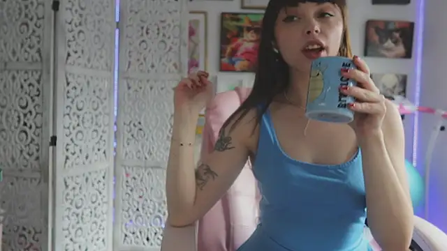 makiyahbelle online show from 25, 5, 2026