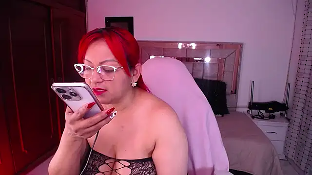 Snapshot of salomecastro_ chatting on 16, 10, 2025 salomecastro online show from 16, 10, 2025