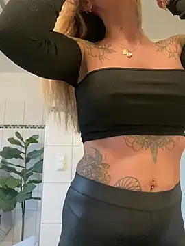 Etwas neugierig online show from 10, 12, 2024