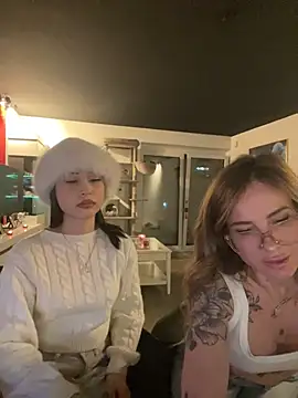 Etwas neugierig online show from 18, 3, 2026