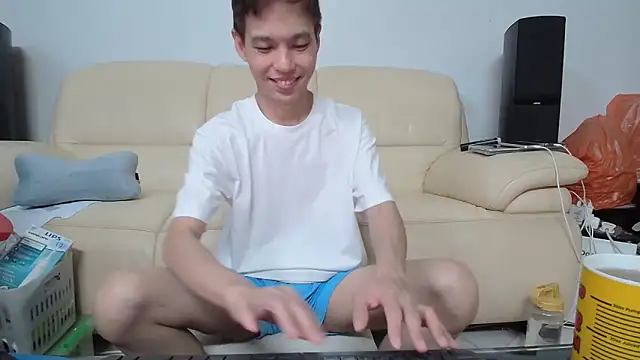 Snapshot of andrewooi chatting on 26, 3, 2026 andrewooi online show from 26, 3, 2026
