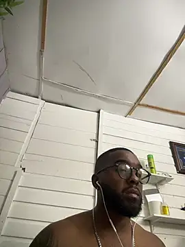 Snapshot of livepro chatting on 7, 3, 2026 livepro online show from 7, 3, 2026