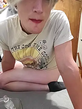 MaddyC6992 online show from 7, 12, 2024