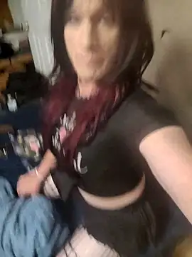 MaddyC6992 online show from 12, 5, 2026