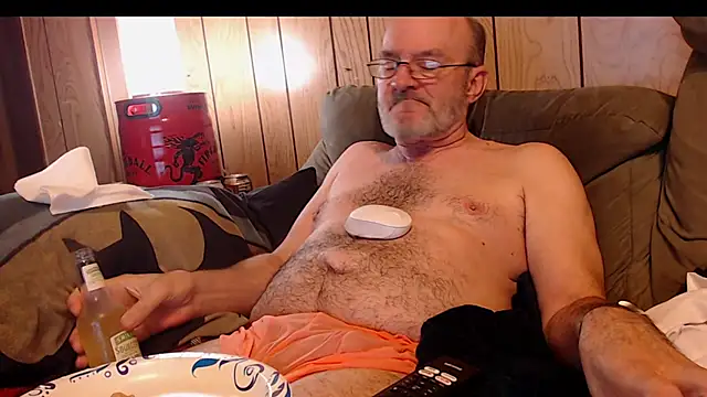 Snapshot of snickers1 chatting on 22, 2, 2026 snickers1 online show from 22, 2, 2026