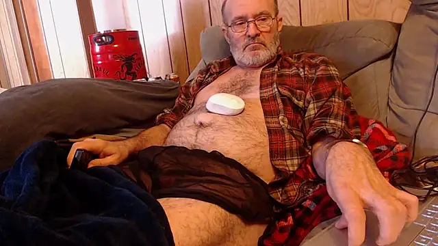 Snapshot of snickers1 chatting on 26, 2, 2026 snickers1 online show from 26, 2, 2026