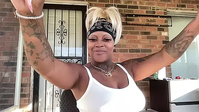 Creamesensation online show from 10, 10, 2025