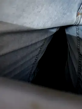 Leo Big online show from 6, 4, 2026