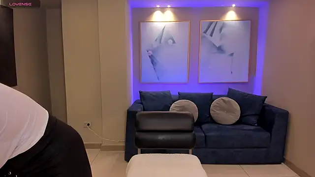 MorganHicks online show from 16, 11, 2025