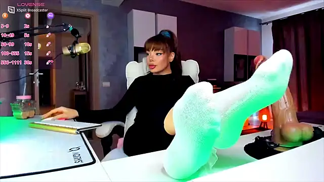 Snapshot of Miss_kay1111 chatting on 19, 4, 2026 Miss kay1111 online show from 19, 4, 2026