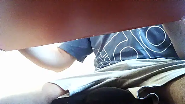 Snapshot of opreatiby chatting on 19, 4, 2026 opreatiby online show from 19, 4, 2026