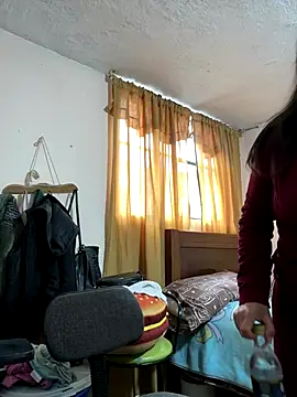 latinfemale online show from 21, 11, 2025