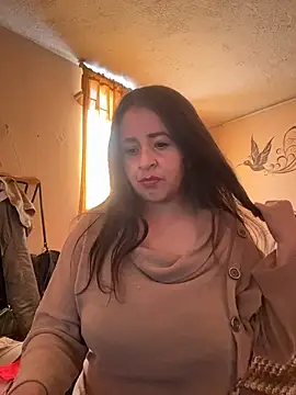 latinfemale online show from 14, 1, 2026