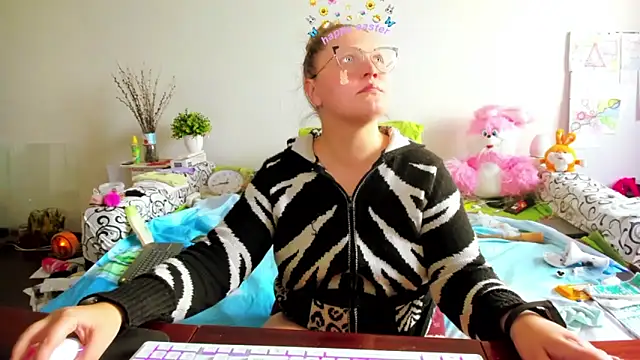 IamYourNarcotic online show from 2, 4, 2026