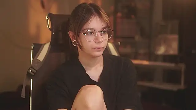 Snapshot of alyssa_sweet chatting on 3, 3, 2026 alyssa sweet online show from 3, 3, 2026