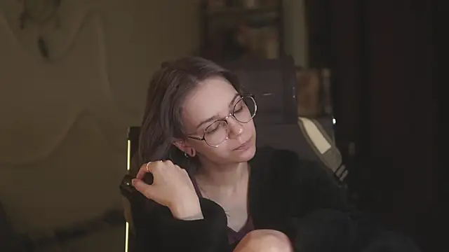 Snapshot of alyssa_sweet chatting on 10, 4, 2026 alyssa sweet online show from 10, 4, 2026