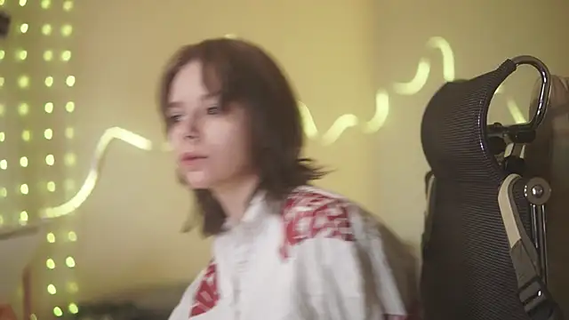 Snapshot of alyssa_sweet chatting on 14, 4, 2026 alyssa sweet online show from 14, 4, 2026