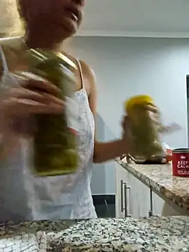 Snapshot of DirtySnowball69 chatting on 16, 9, 2025 DirtySnowball69 online show from 16, 9, 2025