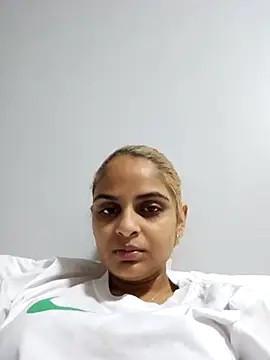 Snapshot of DirtySnowball69 chatting on 4, 10, 2025 DirtySnowball69 online show from 4, 10, 2025