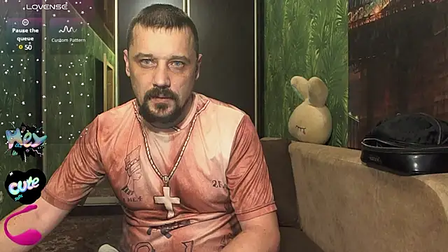 Snapshot of DanielOhCool chatting on 23, 12, 2024 DanielOhCool online show from 23, 12, 2024