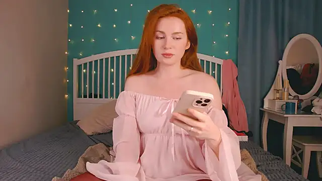 Snapshot of GingerArin chatting on 3, 12, 2025 GingerArin online show from 3, 12, 2025