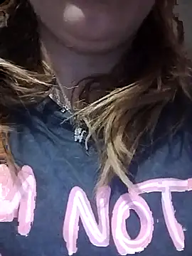 Snapshot of SWEETLUNA077 chatting on 29, 3, 2026 SWEETLUNA077 online show from 29, 3, 2026